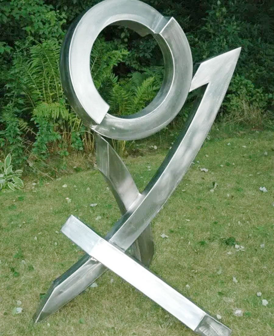 Home 7 abstract landscape sculptures for residential & mid-sized spaces-004