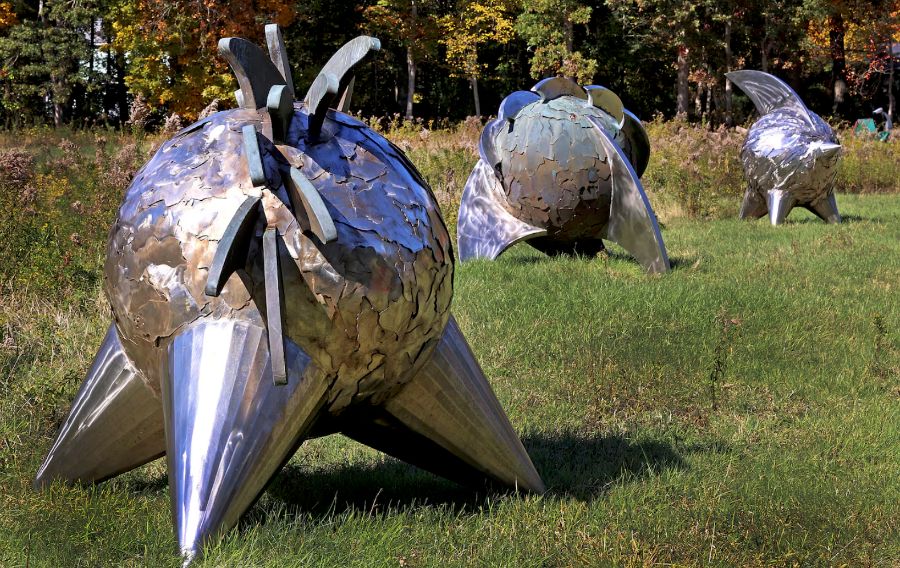 rob lorenson makes monumental works that glisten gleam and glide 002